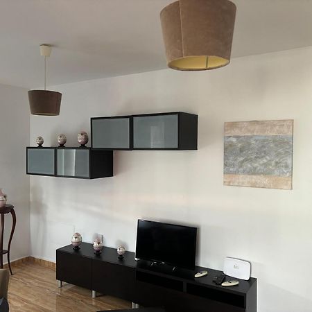 Piso Seminuevo Centrico Con Vistas Apartment Vecindario  Ngoại thất bức ảnh